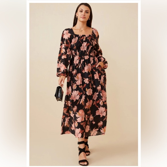 Romantic Floral Square Neck BOHO Modest Peasant Prairie  Smocked MIDI 
Dress - Picture 13 of 16